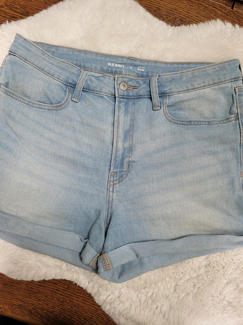 Old Navy Light Wash Denim Shorts - Light Blue